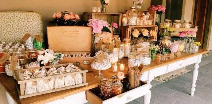 Una confettata per un matrimonio alla tenuta Serradesca