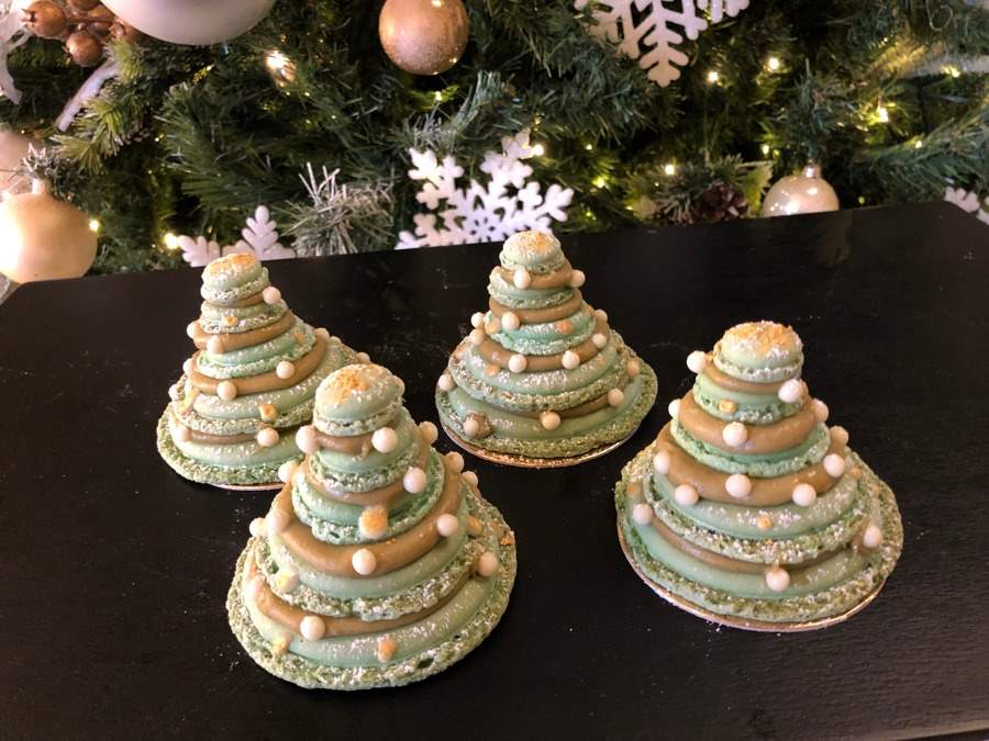 matrimonio a natale macaron a forma di albero di natale